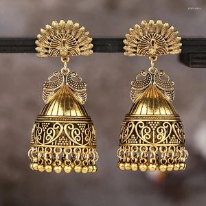 Baumelnde Ohrringe 2024 Ethnische Jhumka für Frauen Nepal Böhmischer Schmuck Übertriebener Retro-Indischer Stil Hohler Glockenanhänger Pfau