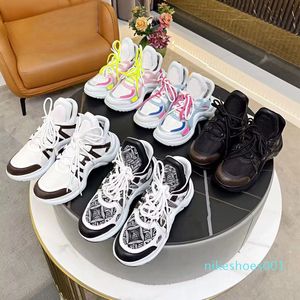 2024 Sneaker Lady Platform Running Trainers Letters Woman Gym Sneakers Stor storlek 34-42-45 med B