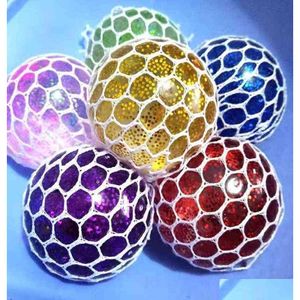 Stuffed Plush Animals Vent Grape Ball Pressure Relief Childrens Net Red Artifact Kneading Music3118560 Drop Delivery Toys Gifts Dhvsg