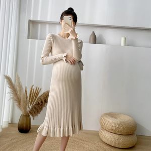 Autumn Winter Sticked Maternity Sweaters Chic ins elegant A Line Slim Dress Clothes For Pregnant Women Beading Ruffle Pregrancy 240219