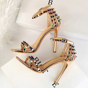 Sandals 2023 Womens 11cm High Heel Rivet Stud Sandals Womens Sandals Thin High Heel Corner Pump Stripping Dance Summer Love Platform Shoes J240224