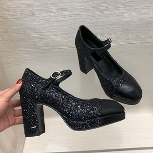 Sapatos femininos de couro de vaca com salto plataforma grosso e tule brilhante, sapato de casamento feminino com fivela ajustável no tornozelo, sapato casual com sacos de pó, sapato de lazer ao ar livre