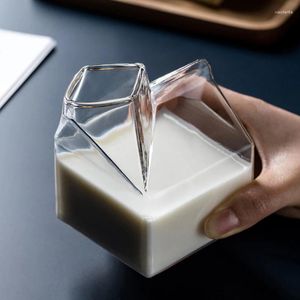 Bicchieri da vino 1 pezzo mezza pinta scatola di latte stile creativo mini brocca per panna tazza di vetro tazza per mammelle di mucca all'ingrosso