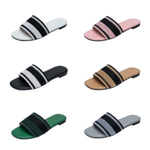 Storlek 37-42 Summer Dazzle Slides Slås C Sandaler Designer Kvinnor broderade brev Flip Flops Sidlippers Läderpool Slides Metal Chain Ladies Casual Shoes