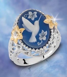 New Women039s Jewelry Fashion Silver Creative Blue Peace Dove Ring Yiwu Small Accessories Whole8198143