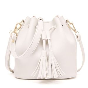 Bagage Girl Pu Leather Tassel Euro-American Street Po Single Shoulder Slant Bag Sequins Star Chain Handbag Q1116258Z
