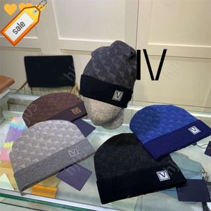 aPlaid berretto firmato cappelli firmati da uomo berretti lavorati a maglia cappello invernale autunno berretto termico con teschio sci viaggio classico berretti di lusso marrone nero grigio keep w331sq