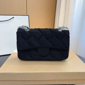 Denim crossbody çanta tasarımcısı çanta kadın zincir çanta lüks çanta omuz çantası kadın moda elmas kafes el çantası