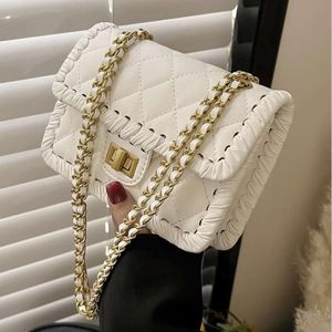 Handwoven Handbag for Women in 2022, New High-end Texture, Niche Diamond Grid Chain Bag, Versatile Single Shoulder Crossbody Bag 75% factory direct sales