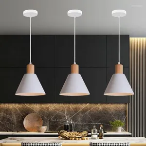Hängslampor nordiska minimalistiska ljuskronor solid trä järnkonst lampa sovrum vardagsrum restauranger belysning el café led belysning fixturer