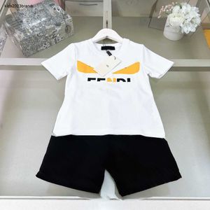 Новый комплект футболок для малышей, летние детские спортивные костюмы, размер 110–160 см, желтые очки с узором, короткие рукава и шорты 24 февраля 2020 г.