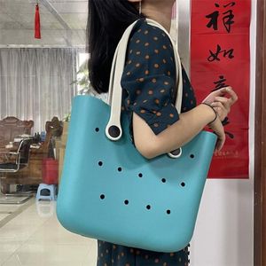 Borse a tracolla Intere personalizzate da donna in gomma impermeabile cava solida colori caramelle Eva Borsa da spiaggia Borsa da spiaggia Borse da spiaggia Silicone Eva2666