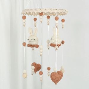 Ręcznie robione szydełkowe zabawki dla niemowląt dzianina króliczka Born Crib Mobile Rattle Music Bell Bell Hanging Toy Wind Chime Dekor Dorat 240220