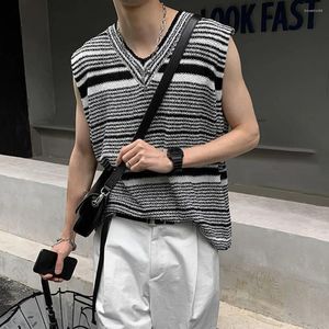 Men's Tank Tops Summer Japanese Sweater Vest Fashion Casual Knitted Pullover Unisex Sleeveless Tee Men Wild Loose V-neck Knitting Sweaters