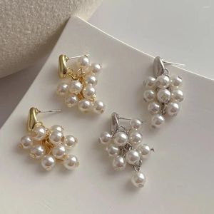 Kolczyki stadnorskie Fflacell Koreańska moda letnia sznur winogron Pearl Tassel Studs for Women Girl Personality Biżuteria