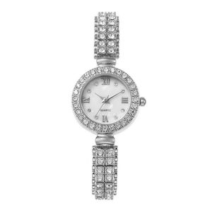 Fantastisk kvinnlig designer armbandsur mode casual diamanter med box lady lyxig urtavla 25mm kvartsklockor nr488