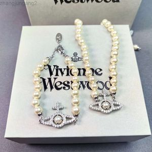 Designer Vivianes Westwoods Jewelry Viviennr Western Empress Dowager Cross Pearl Necklace Bracelet Earrings Tiktok