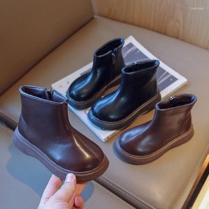 Сапоги для девочек, короткие детские ботинки с боковой молнией по щиколотку, коричневые, черные, детские модные кожаные нескользящие туфли на плоской подошве, осень-зима