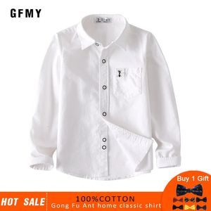 Gfmy Spring 100 ٪ Oxford Costtile Cotton كامل الأكمام الصلبة اللون الأزرق الأولاد القميص الأبيض 3T-14T طفل الملابس المدرسية 9005 240219