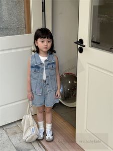 2024 Estate bambini vestiti in denim set INS ragazze bavero gilet da cowboy con pantaloncini 2 pezzi bambini lavaggio morbido denim abiti casual S1104