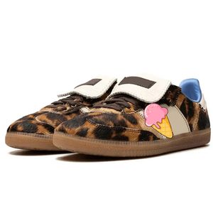 Buty zwyczajne buty bonner leopard wales kucyk oryginalny Pharrell Humanrace wegański biały lis czarna gum
