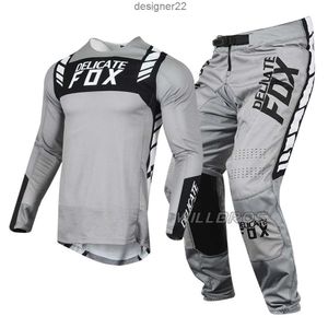 Delicato Fox Gear Set Motocross Jersey Pantaloni Enduro Combo MX BMX DH Dirt Bike Outfit ATV UTV Tuta fuoristrada Moto Cross Kit grigio