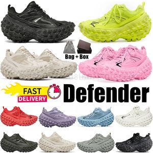 Com Box Defender Sneaker Extreme Tire Tread Sole Sapatos Plataforma de Borracha Tênis Preto Branco Bege Exército Verde Cinza Rosa Grosso Mulheres Mens Treinadores Esportivos