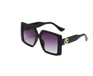 Moda Tasarımcı Güneş Gözlüğü Yüksek kaliteli güneş gözlükleri Kadın Erkek Gözler Kadın Güneş Cam Lens UNISEX0859