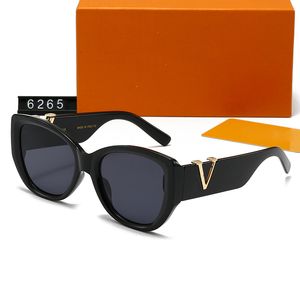 Лучшие дизайнерские солнцезащитные очки для женщин и мужчин Ретро Маленькие прямоугольные женские дизайнерские V-образные солнцезащитные очки «кошачий глаз» Квадратные женские оттенки Gafas De Sol