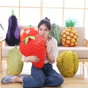 Livsliknande frukter Plush Toy Stuff Fruit Pillow Strawberry Pineapple Durian Hami Melon Aubergine Morot Dekorativ leksakskastkudde 240226