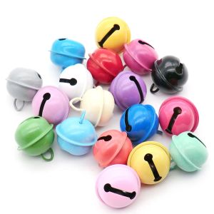 Tagi hurtowe 100pcs Bell for Dog ID TAG 22 mm Piękne dzwonki Dzwoni świąteczne imprezę