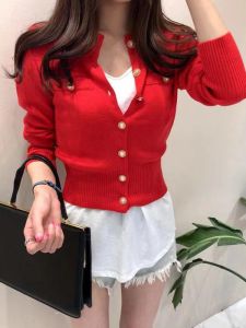 Slipare Zoki Nya kvinnor Cardigan tröja Fashion Spring Sticked Long Sleeve Short Coat Chic Korean Slim Button Ladies Soft Tops