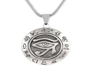 Europejski i amerykański retro Horus Eye Pendant Gra Król Egzorcizing Naszyjnik Creative Punk Men Premium Aldant5808470