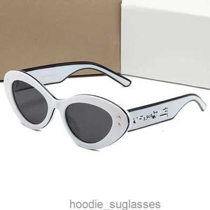 2024 Nuovi occhiali da sole di lusso per uomo donna Designer unisex Occhiali da sole da spiaggia Retro piccola montatura Design di lusso Uv400 Alta qualità con scatola 016zo2