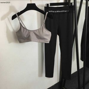 Women tracksuit sportswear designer vest womens brassiere tracksuits jogging gym suit yoga bra and trousers two piece set woman clothes Feb 26