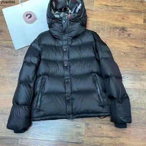 Down Jacket Sleeve Hooded Designer Coat Nylon Pockets