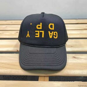 أحدث تصحيح التطريز Casquette Mens Ball Caps Galleryes Lettering Curved Dept Brim Baseball Cap Cap Letters Hat Hat Huvm