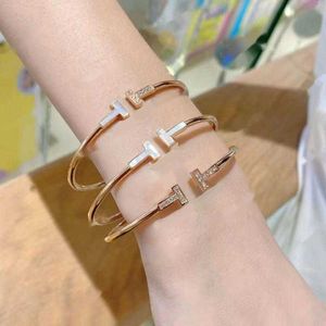 Fashion Cuff Hot Bangle Bracelet Simple Open Bangle Expanded High Quality Bracelets Jewelry