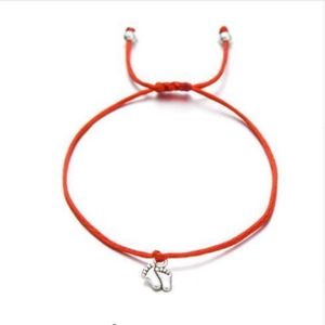 Braccialetti di desiderio della famiglia dei piedi doppi adorabili di 20pcs / lot Ciondoli semplici della stringa rossa Gift2391