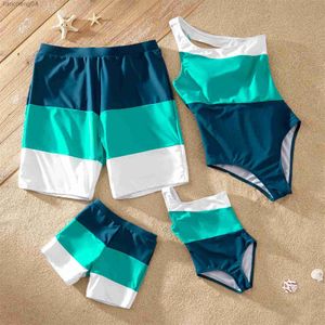 Abiti coordinati per la famiglia Costume da bagno estivo Pa Abiti coordinati per la famiglia Costumi da bagno Blocchi di colore Monopezzo Monospalla Set costumi da bagno per la famiglia