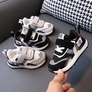Toddler Boy Shoe Children Casual Female Baby Girl Shoes Sneakers Items Tenis Masculino Zapatillas De Mujer 240223