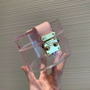 Kosmetiska väskhandväskor Purses Transparenta påsar Högkvalitativ Fashion PVC Jelly Clear Handväskor Kosmetiska fodral Purse300T