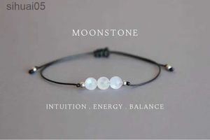 Beaded Moonstone Jewelry Mothers Day Gift For Daughter Crystal Womens Exquisite String Jewelry Stone Armband YQ240226