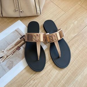 Italian Brand Mo Schino Sandal Flip Flops Designer Shoe Flat Heel Slipper Thong Woman Fashion Black White Sliders Pool Travel Slide Mule Summer Outdoors Swim Sandals