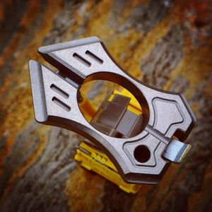 Industrial Mecha Punk Wasteland Style TC4 Titanium Alloy Finger Tiger Legal Self Defense Bottle Opener EDC Small Tool 705849