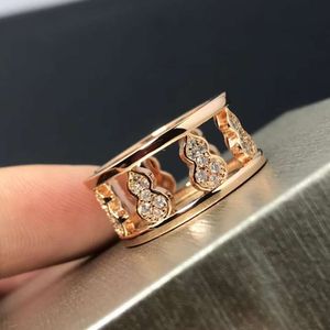 McQeen Designer Qeelins Luxury Jewelry Highバージョン女性用のひょうたんのゴールドリングvgold 18K Fashinableとパーソナライズされた人差し指のLuxでメッキ