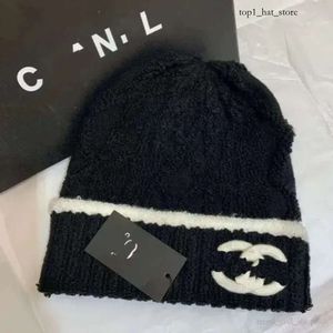 Chanels Letter Designer Kanały kapeluszowe czapki zimowe wiadra Brandch ciepłe curllywigs czapka casquette maska ​​bonnetu męskie czapki chanele 251