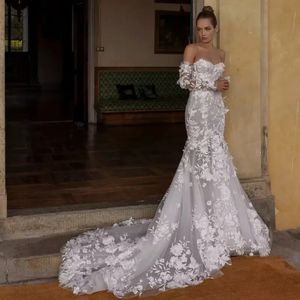 Gorgeous White Mermaid Wedding Dresses Sweetheart Neckline With Detachable Long Sleeves Illusion Bodice 3D Floral Applique Bridal Gown