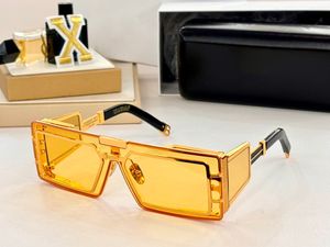 Tasarımcı Erkekler ve Kadınlar İçin Güneş Gözlüğü Yaz 130 Açık Moda Podyum Plajı Tarzı BPS Anti-ultraviyole UV400 Retro Popüler Plaka Tam Çerçeve Gözlük Rastgele Kutu
