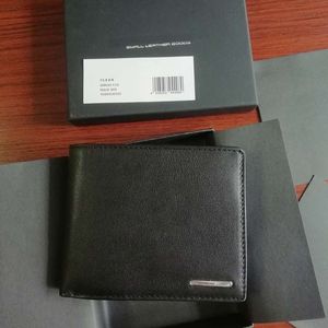 Portafogli da uomo originali del progettista Borsa nera 2022 Classico ITALIANO Cowskin LEATEHR Rfid Mens Fermasoldi Porta carte di credito Wall2664